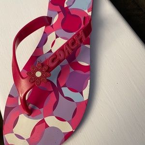 Coach flip flops